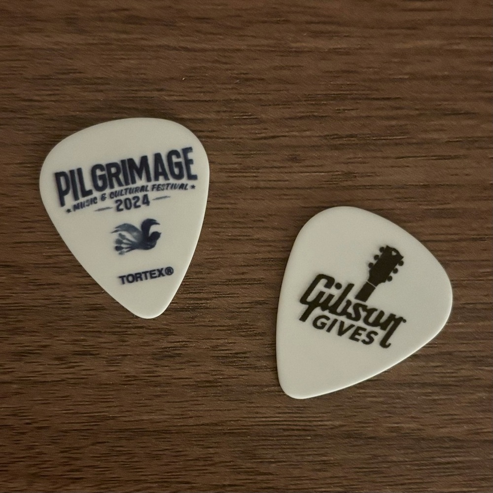 Exclusive Gibson / Pilgrimage guitar picks